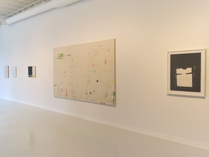 Gina Wilson, Quiddity, exhibition view. Courtesy of Russo Lee Gallery 