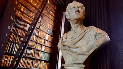 Busto de Arístoteles, Trinity College Dublin, Irlanda