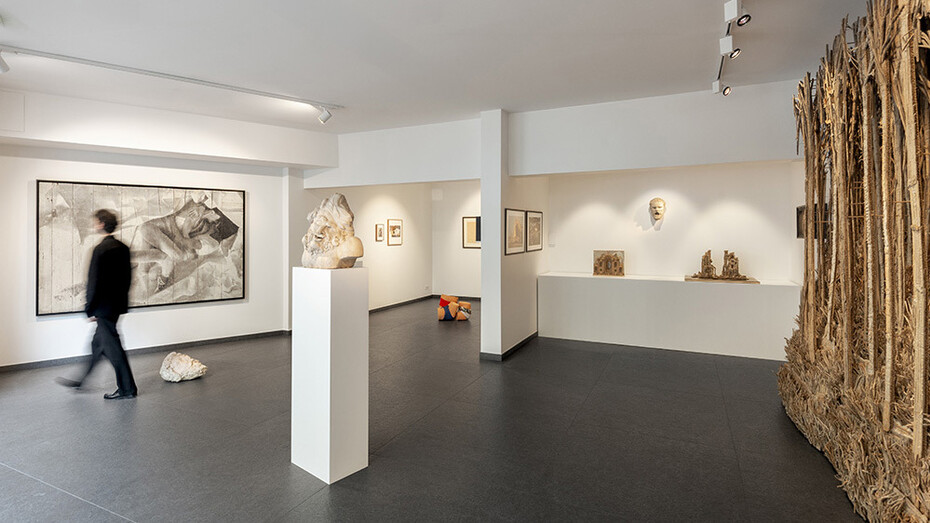 Hommage à Christian Bérard, exhibition view. Courtesy of Galleria Continua