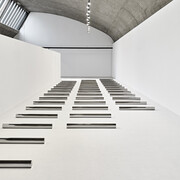 Walter De Maria, The singular experience, exhibition view. Courtesy of Gagosian