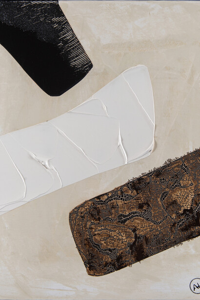 Aude Herlédan, Terre II (detail), 2021. Courtesy of Rosenberg & Co.