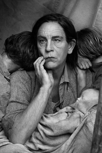 Sandro Miller, Migrant mother (detail), 2014. Courtesy of Lisa Sette Gallery