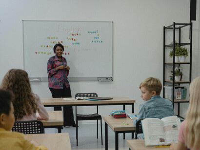 Explorer la langue anglaise, c’est avant tout s’ouvrir à la découverte et à la curiosité