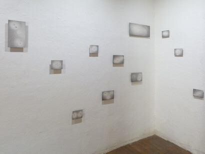 Various artists, Derrumbe, exhibition view. Courtesy of Saenger Galería