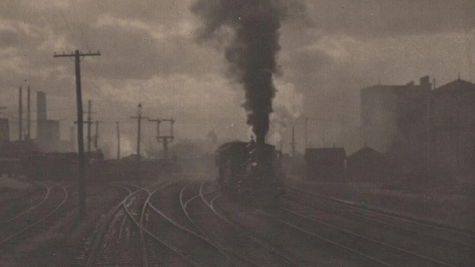 Alfred Stieglitz, The hand of man (detail), 1902. Courtesy of Robert Mann Gallery