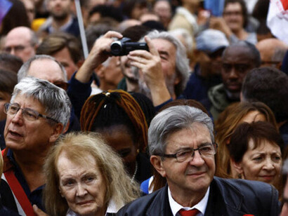 Las cargas de los presupuestos generales, así como el pago de la deuda contraída por las arcas de la República, los soportarán las espaldas de quienes no tienen más voz que la que grita su indignación en las calles. Octubre 2025. El descontento vuelca a miles de manifestantes a las calles de Francia
