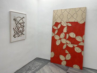 Manu Muniategiandikoetxea, Nao es tu, ez da zu, no es tu, vista de exhibición. Cortesía de Espacio Mínimo 