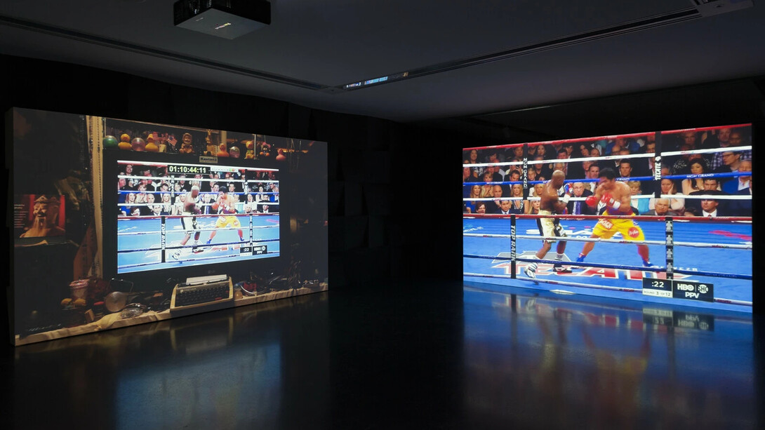 Paul Pfeiffer, Prologue to the story of the birth of freedom, exhibition view. Courtesy of MCA Chicago