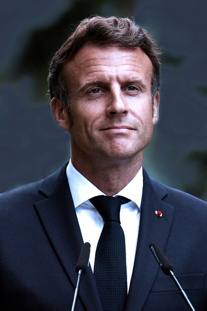 Präsident Emmanuel Macron  ist es nicht gelungen, einen politischen Kompromiss zur Senkung des Haushaltsdefizits von 44 Milliarden Euro oder zur Anhebung des Rentenalters zu erzielen