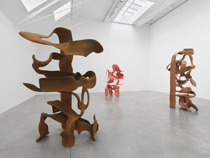 Tony Cragg, exhibition view. Courtesy of Lisson Gallery