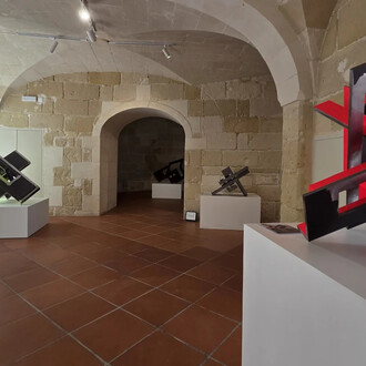 Arturo Berned, En busca de la línea, vista de exhibición. Cortesía de Galería de las Misiones