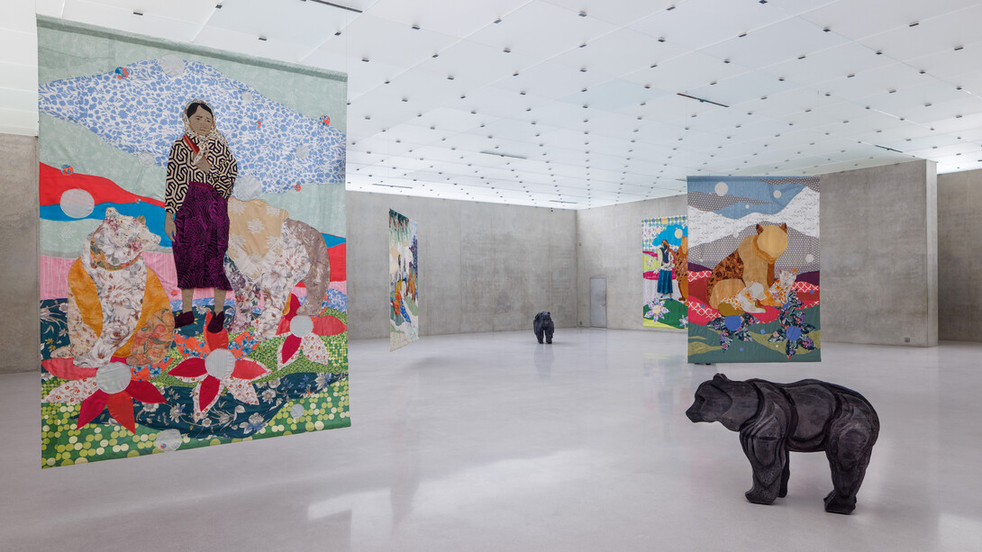 Małgorzata Mirga-Tas, Tełe ćerhenia jekh jag (Under the starry heavens a fire burns), exhibition view. Courtesy of Kunsthaus Bregenz