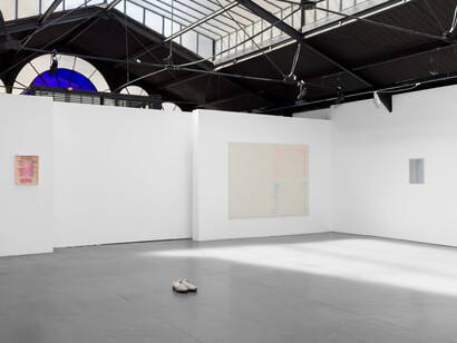 Hannah De Corte, Hypervigilance, exhibition view. Courtesy of Galerie La Patinoire Royale Bach