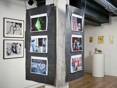 Various artists, Don’t look back, exhibition view. Courtesy of Unit Gallery