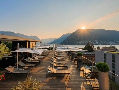 Area lounge, Hilton Lake Como, Como, Italia