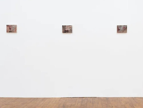 Jen Mazza, Ceruse, exhibition view. Courtesy of Ulterior Gallery