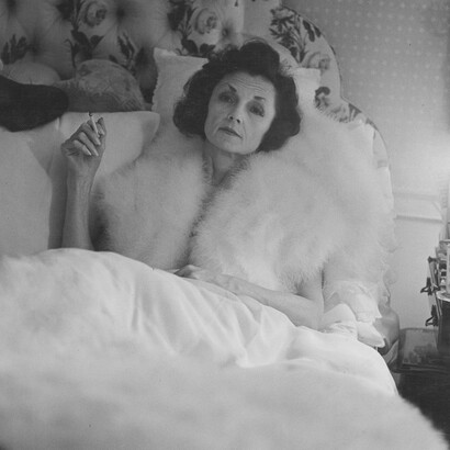 Diane Arbus, Brenda Diana duff frazier, 1938 Debutante of the Year, at home, Boston, Mass. 1966. Courtesy of David Zwirner Gallery