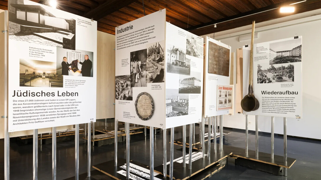 Sehnsucht frieden, ausstellungsansicht. Mit freundlicher genehmigung des Nordico City Museum