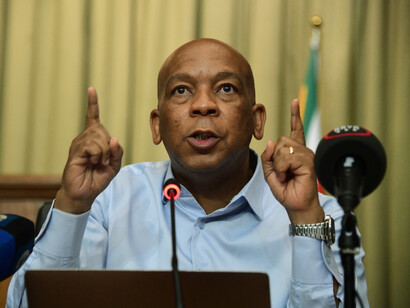 Kgosientsho Ramokgopa, the Minister in the Presidency responsible for Electricity in South Africa, outlines the critical need for accountability and trust in the Just Transition process, drawing attention to the lessons learned from the Komati Power Station’s decommissioning and repurposing