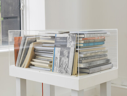 Fiona Banner, Life Drawing Drawings 300, courtesy the artist and Frith Street Gallery, London