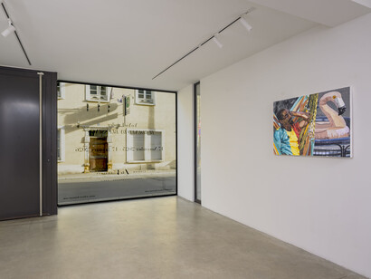 YoYo Lander, Burdened by blessings, exhibition view. Courtesy of Zidoun and Bossuyt