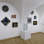 Various artists, World synthesis / At right angles, exhibition view. Courtesy of Gallery of Spiš Artists