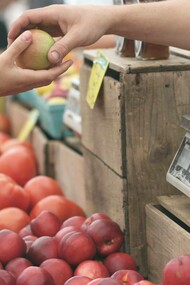 Food shopping is a desirable commerce for both the shopper and the seller