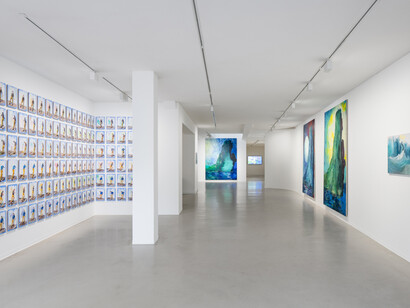 Jacco Olivier, Point Nemo, exhibition view. Courtesy of Galerie Ron Mandos 