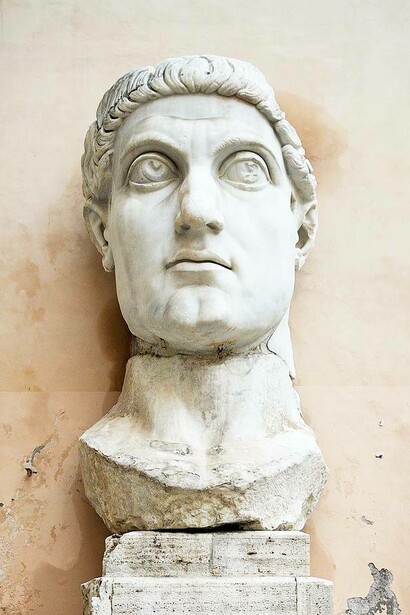 Statua di Costantino ai Musei Capitolini, Roma, Italia