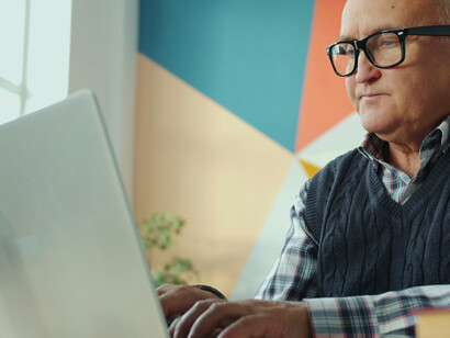 Lo que realmente diferencia a un candidato mayor es la capacidad de demostrar experiencia activa y no una trayectoria detenida en el tiempo