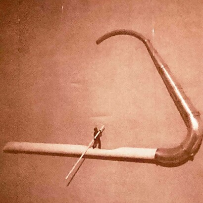 Milly Toja, senza titolo, rame, tempera, legno, cm 60x30x6, 1989