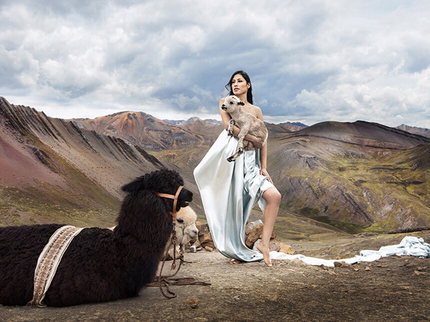 Muses between realms