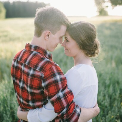 A volte basta un abbraccio per trasformare una giornata difficile in una possibilità nuova