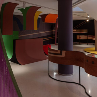 Andrea Canepa, Entre lo profundo y lo distante (Between the deep and the distant), exhibition view. Courtesy of IVAM