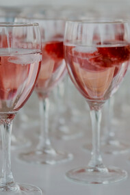 There is a general consensus around the minimal use of additives such as sulphur