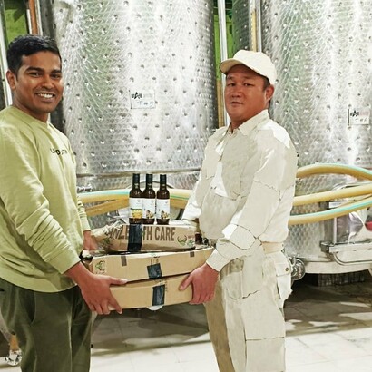 Visitors visiting Naara Aaba winery, Hong Village, India @naaraaaba.com