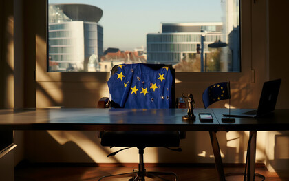 Die Frage ist, wie dieses Dokument (ESN) von den wichtigsten Ländern der Europäischen Union gelesen wird, die die Ukraine in ihrem Krieg mit Russland, von dem sich Washington immer mehr distanziert, entschlossen unterstützen