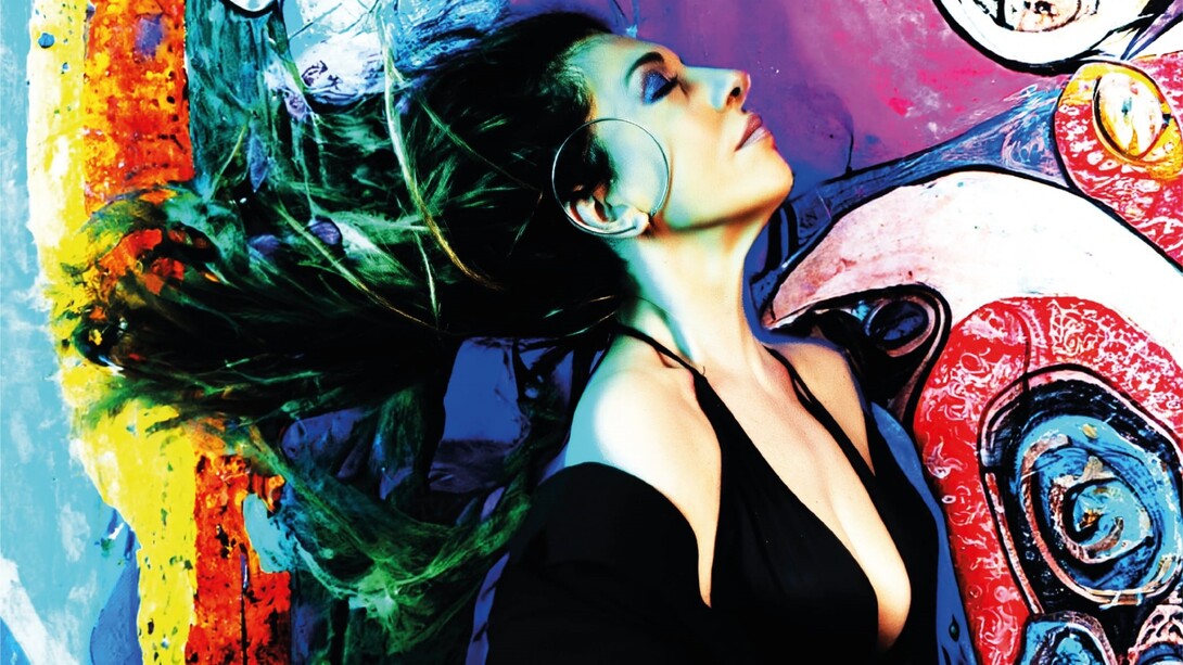 Armanda Desidery, pianista, compositrice e arrangiatrice napoletana sulla copertina del suo ultimo album "Incanti e disincanti"