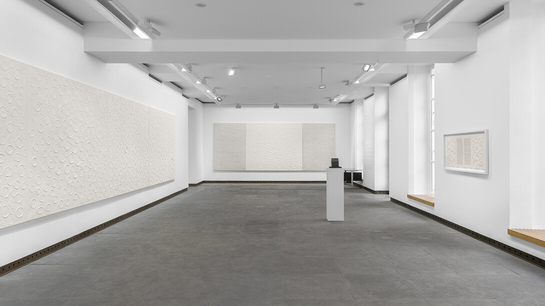 Loïc Le Groumelle, Écritures, mégalithes et cupules III, exhibition view. Courtesy of Galerie Karsten Greve. Photo by Nicolas Brasseur