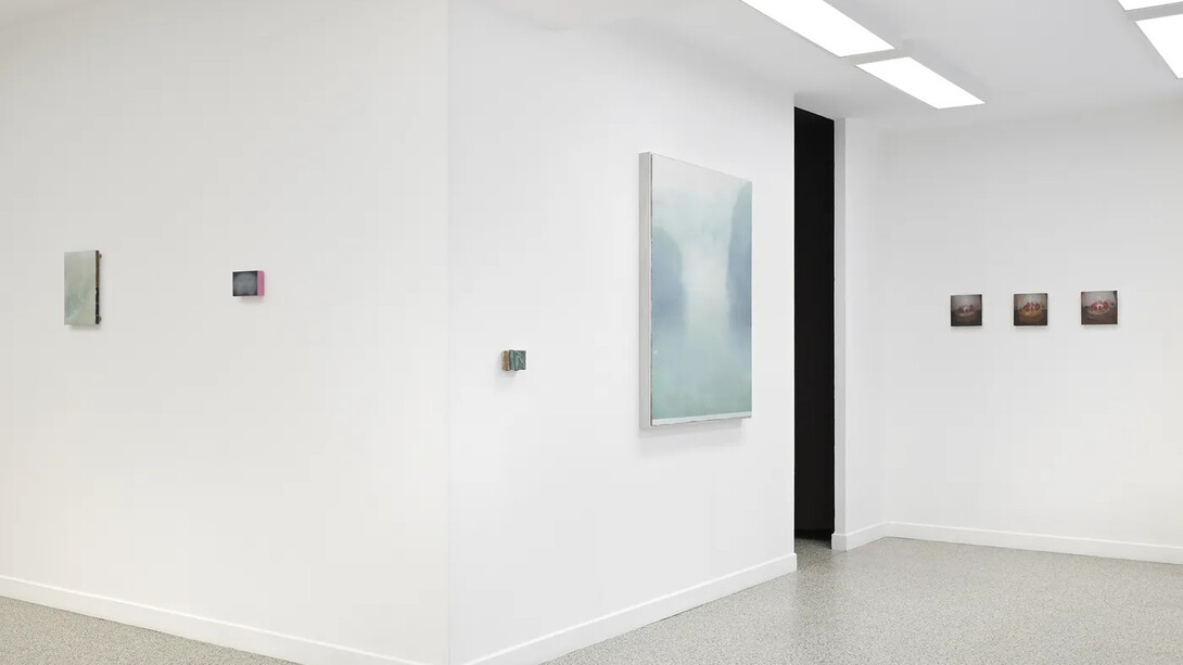 Pedro Oliveira, You still love me? Vue de l'exposition. Avec l'aimable autorisation de la Galerie Prima 