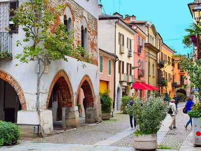 Contrada Mondovì a Cuneo, Italia