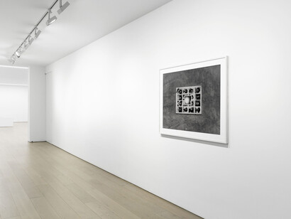 Elleza Kelley, Soft tremulous light, exhibition view. Courtesy of Perrotin Gallery