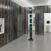 Gregor Hildebrandt, Manchmal sehn ich mich nach einem fremdem Leben, exhibition view. Courtesy of Galleria Mezzanin