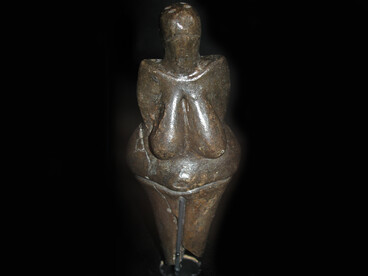 One of the oldest known examples of ceramic in the world, the Black Venus was found at the pre-historic site of Dolni Vestonice in Moravia, Czech Republic in 1925 CE. The figure is thought to have been sculpted between 29,000 and 25,000 years ago