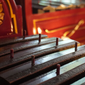 Jompet Kuswidananto, Gamelan Kyai setrodinomo (detail), 2025. Courtesy of Ames Yavuz 