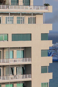 Le "navi" di Piazza Rossetti puntate verso il mare aperto (ph Jacopo Baccani, 2014) 