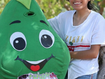Su rápida popularidad permitió que Rubí accediera a una beca de actuación otorgada por una prestigiosa compañía teatral