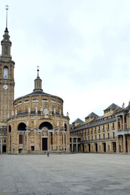 Luis Moya Blanco (1904-1990), The Universidad Laboral of Gijón 