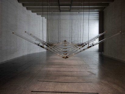 Drift, Amplitude / Meadow, exhibition view. Courtesy of MUSAC