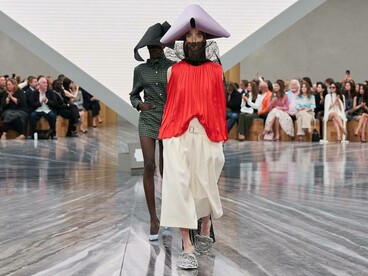 Sfilata Christian Dior S26